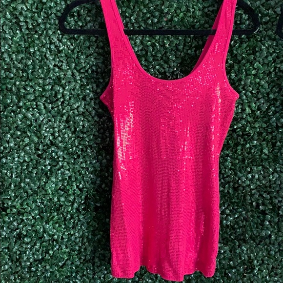 Sequin Tanks - Picture 6 of 7